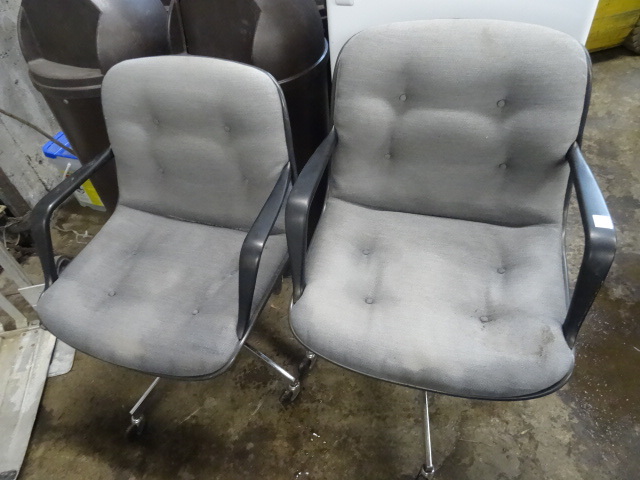 2 Office Chairs on Wheels