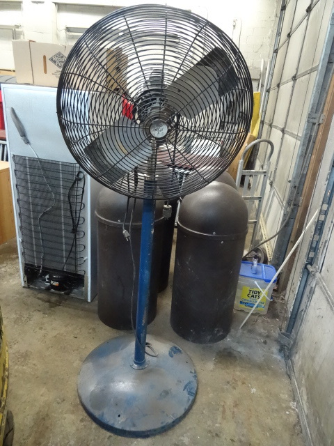 Wind Pro 24 2 Speed Pedestal Fan