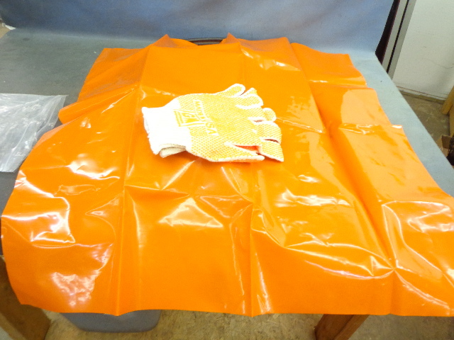 lot 69 image: Jumper Cables, Pruning Shears & Orange Gloves And Covering