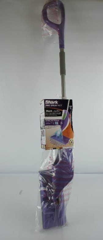 lot 13 image: Shark Proffessional Pro Spray Mop