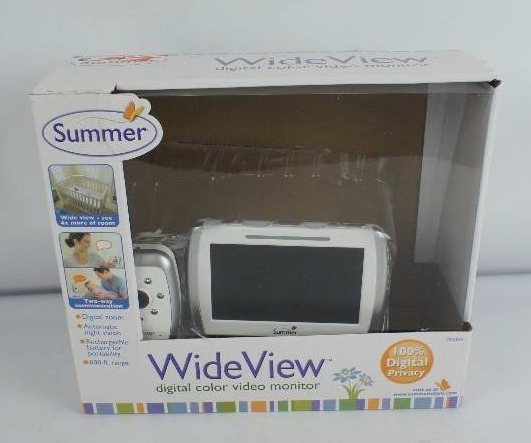 lot 100 image: Summer Infant Wide View Digital Color Video Baby Monitor