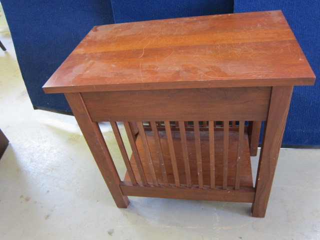 Mission style end table