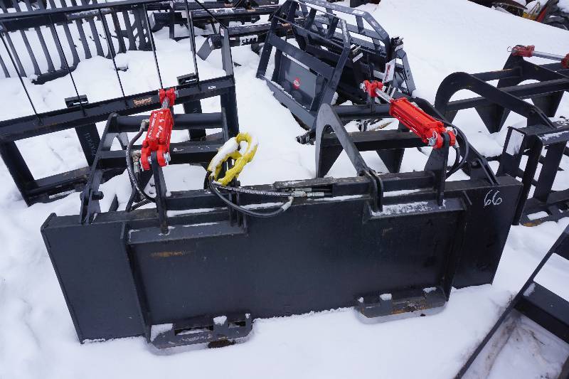 Universal Mount Bobcat Skid Loader Skid Steer 66 Heavy Duty Dual Ram Grapple Bucket