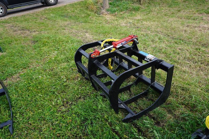 Universal Mount Bobcat Skid Loader Skid Steer 48 Rock Grapple Bucket