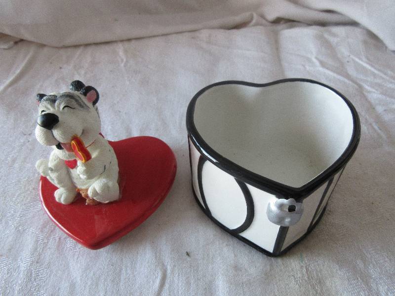 hallmark heart trinket box