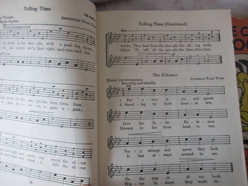 a heap o crum ,here comes snoopy ,singing days,awaking songs