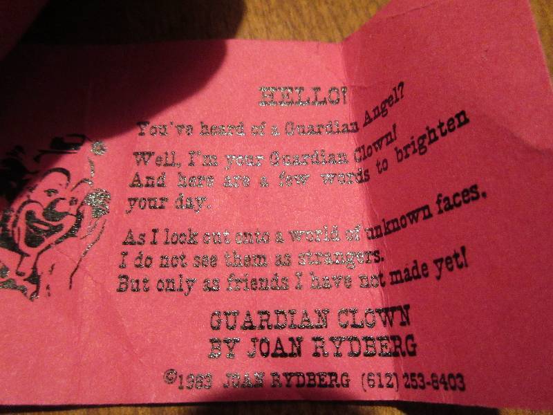 2 gaurdian clowns
