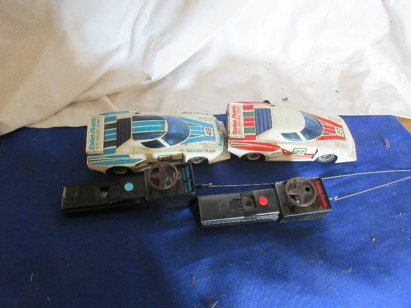 2 radio racers