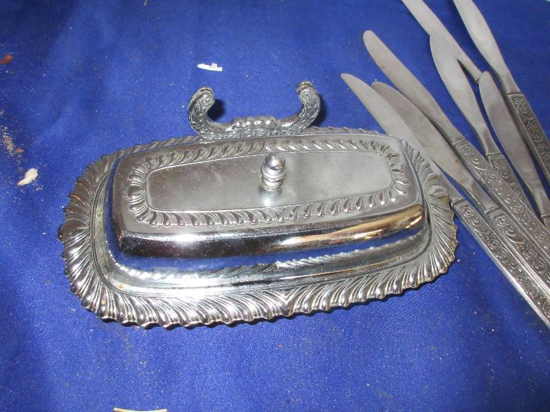 butter dish and knives