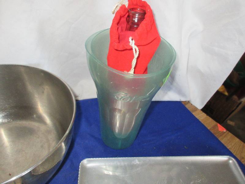 vintage housewares and cocacola