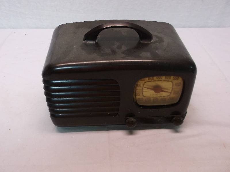 lot 75 image: AntiqueVintage