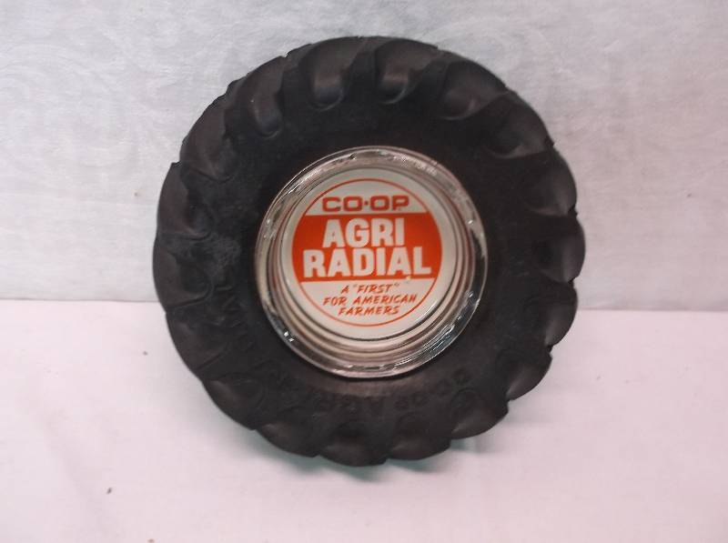 lot 90 image: Advertisement Ashtray