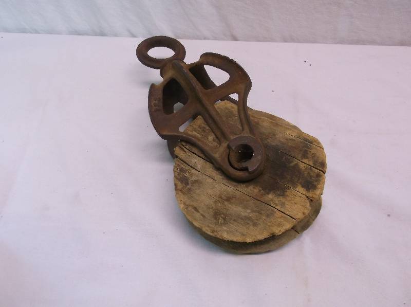 lot 94 image: AntiqueVintage