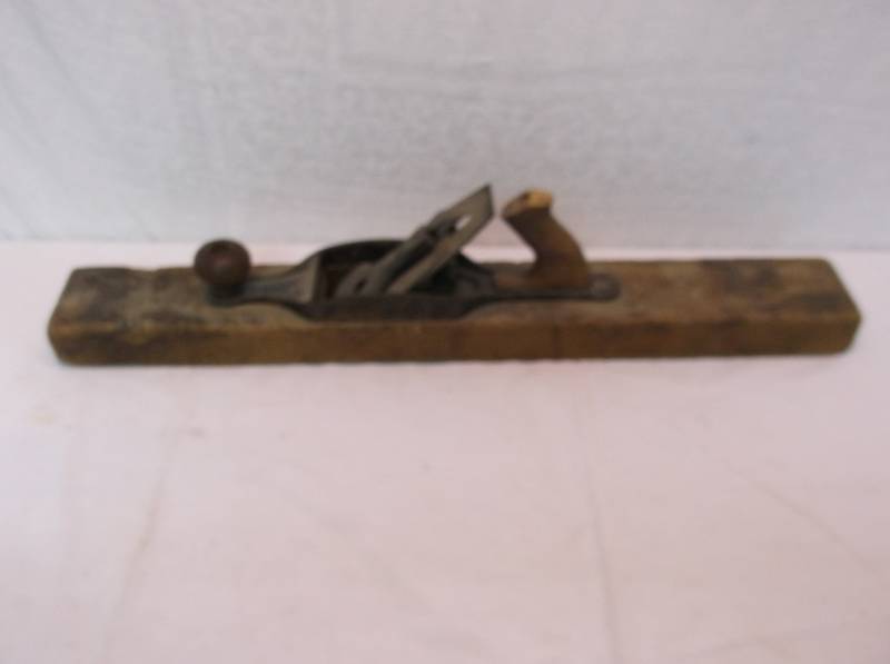 lot 98 image: AntiqueVintage