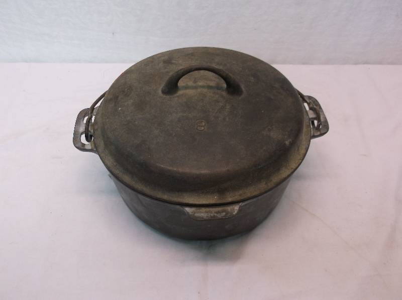 lot 135 image: Vintage