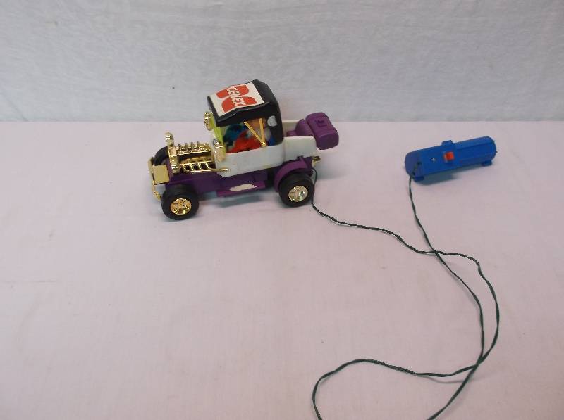 lot 155 image: Vintage