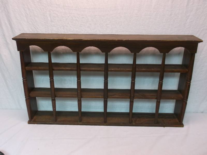 lot 223 image: Shelf