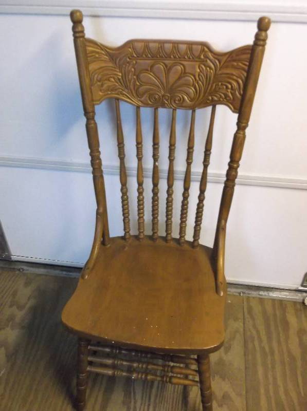 lot 233 image: Chair