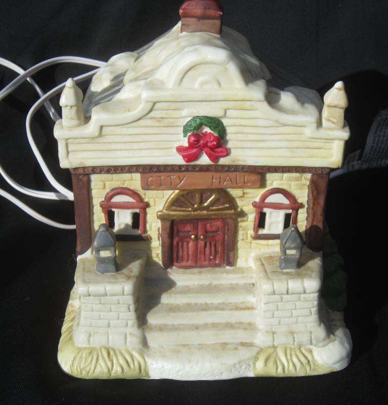 Collectible Lighted House - City Hall
