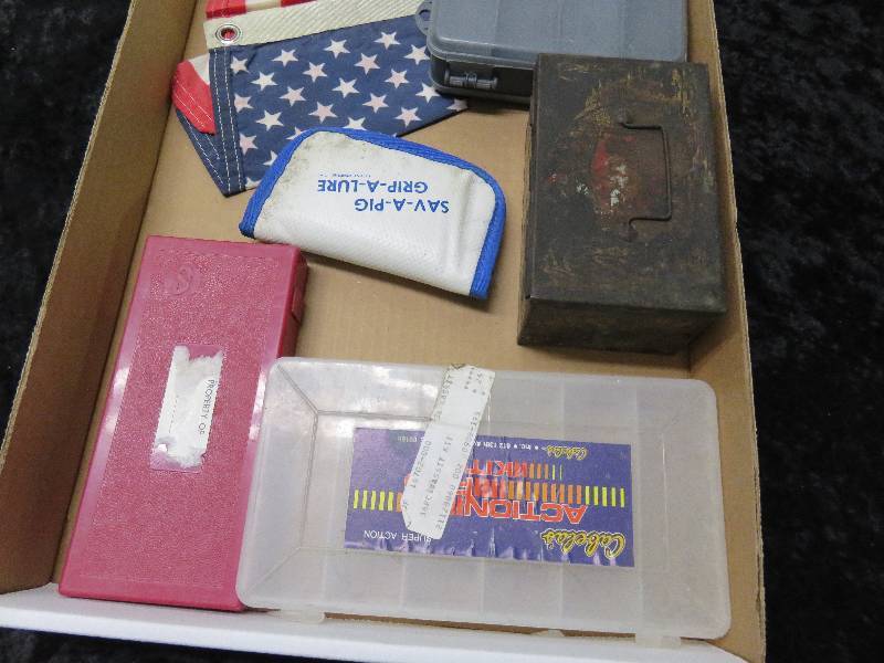 lot 20 image: Misc. Container Lot