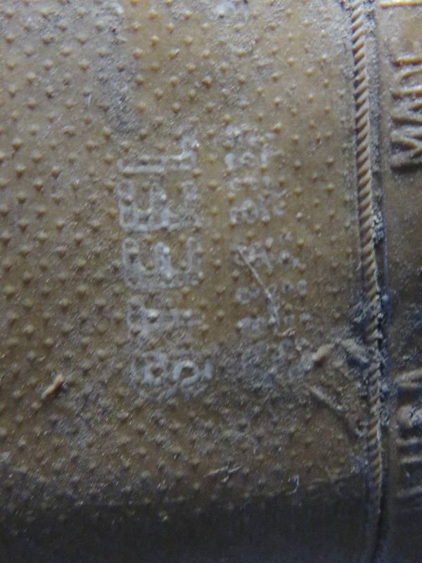 lot 90 image: Mens Size 10 Camoflauge Waders