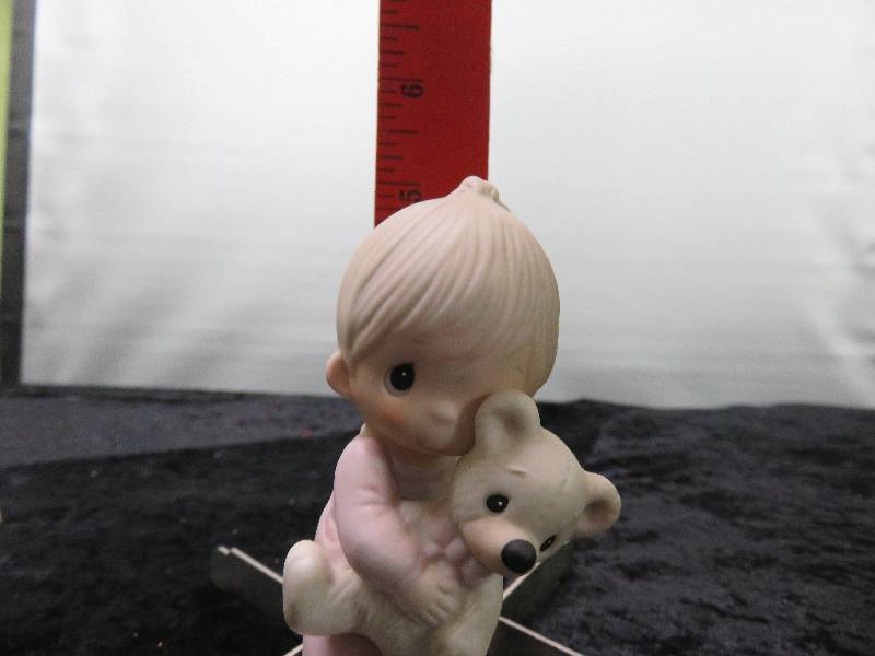 lot 106 image: Precious Moments You Suit Me to A Tee