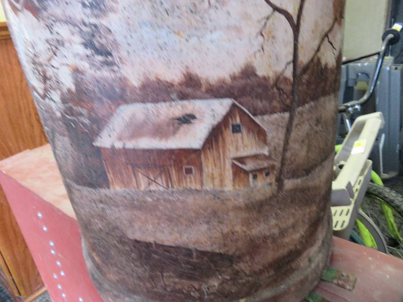 lot 146 image: Vintage Milk Can