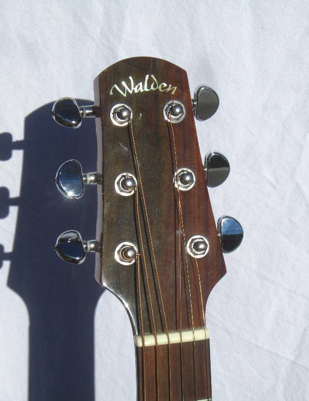 lot 621-COPY image: Walden Guitar and Case Concorda CS500CE