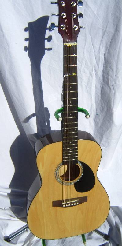 lot 630-COPY image: J-Junior Acoustic Guitar