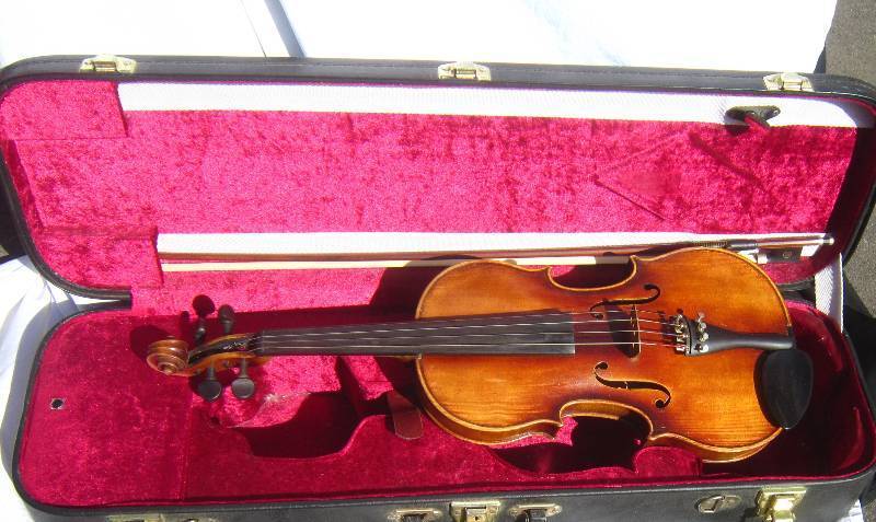 lot 632-COPY image: 44 Fretschner Handmade German Violin with Hand Painted Oblong Case, Shoulder Rest, and Bow.