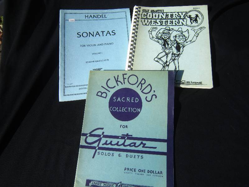 lot 822-COPY image: Lot of Music Books