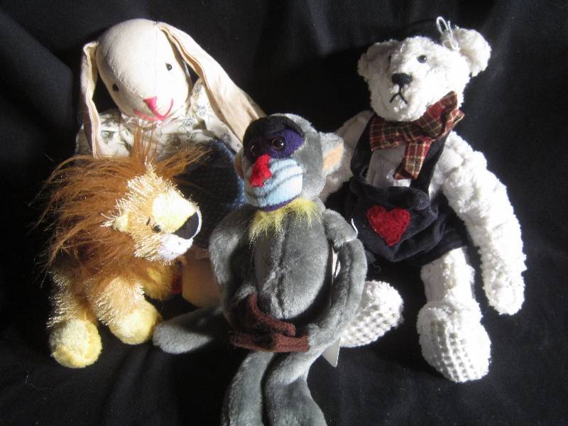 Stuffed Animals - Bear, Bunny, Lion W, Monkey