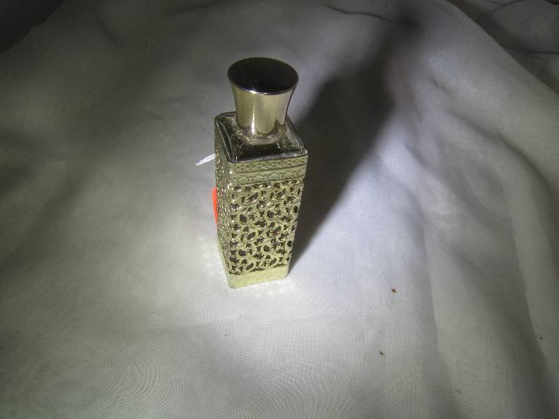 lot 892 image: 4 12  Tiffany Perfume Bottle with perfume almost full