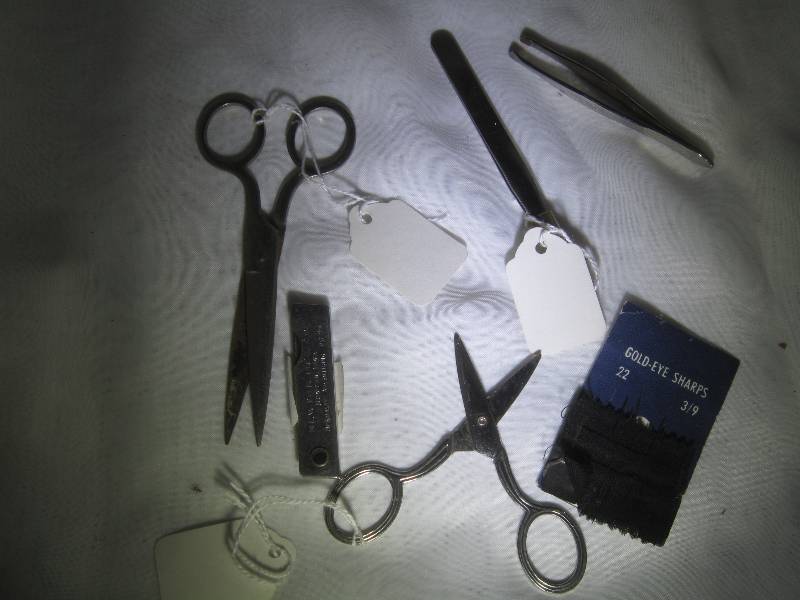 lot 900 image: Misc Lot - Scissors, Sewing Needles, Tweezers, Knife