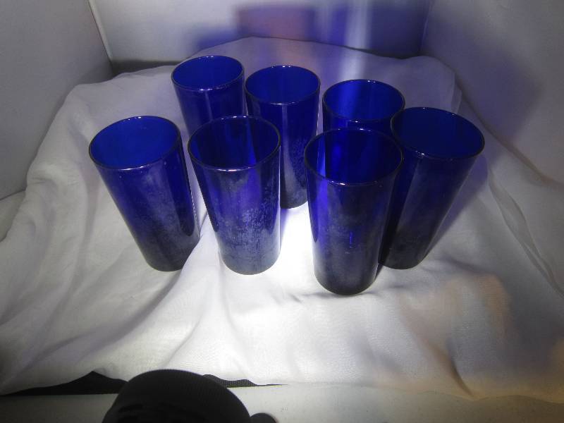 lot 914 image: Cobalt Blue Glasses