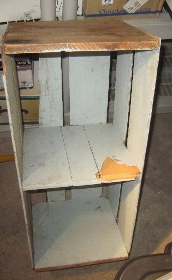 lot 955 image: Crate