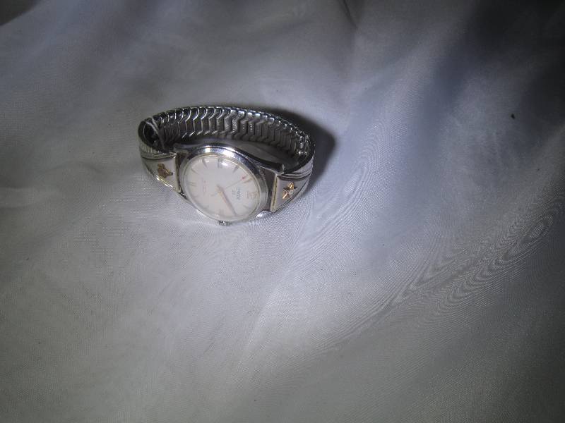 lot 962 image: Vintage Clinton Watch