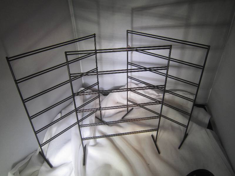 lot 969 image: LOT - 3 Metal Stands for Jewelry