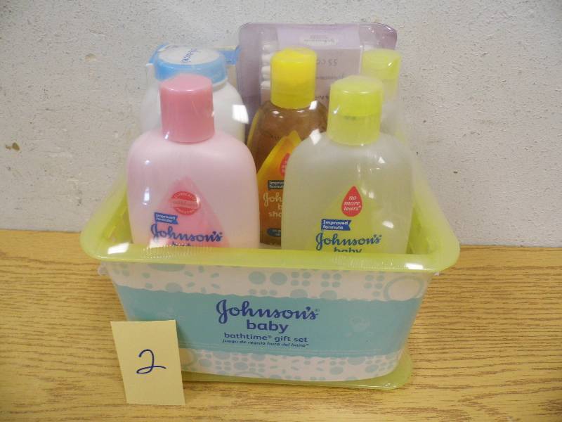 Johnsons Baby Bath Gift Set