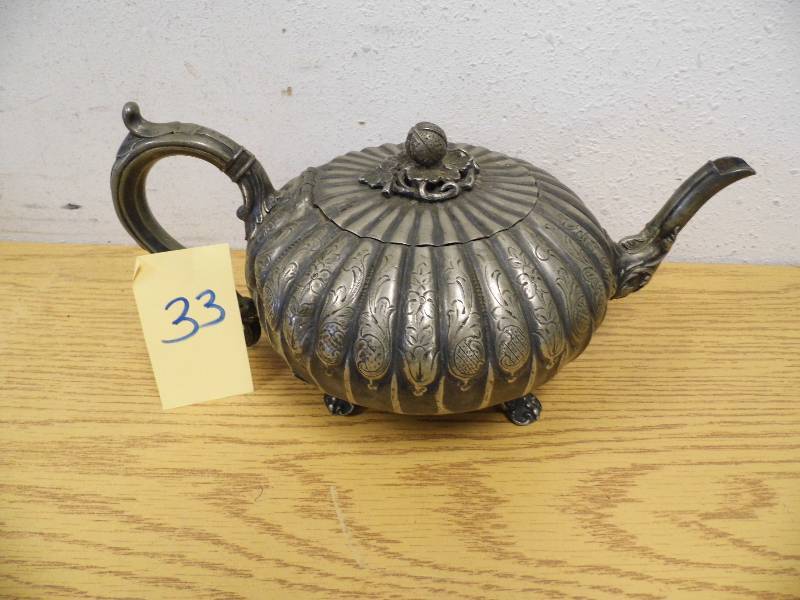 Roberts & Co. Tea Pot