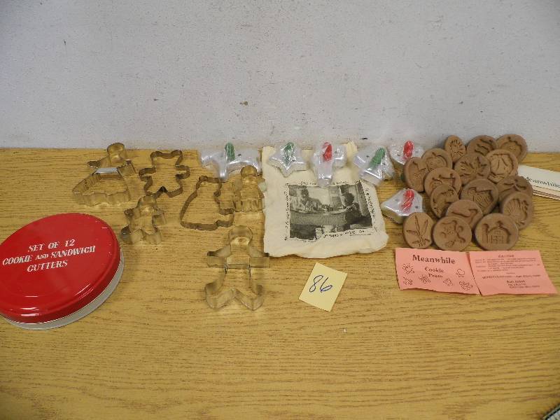 Cookie Cutters & Cookie Presses