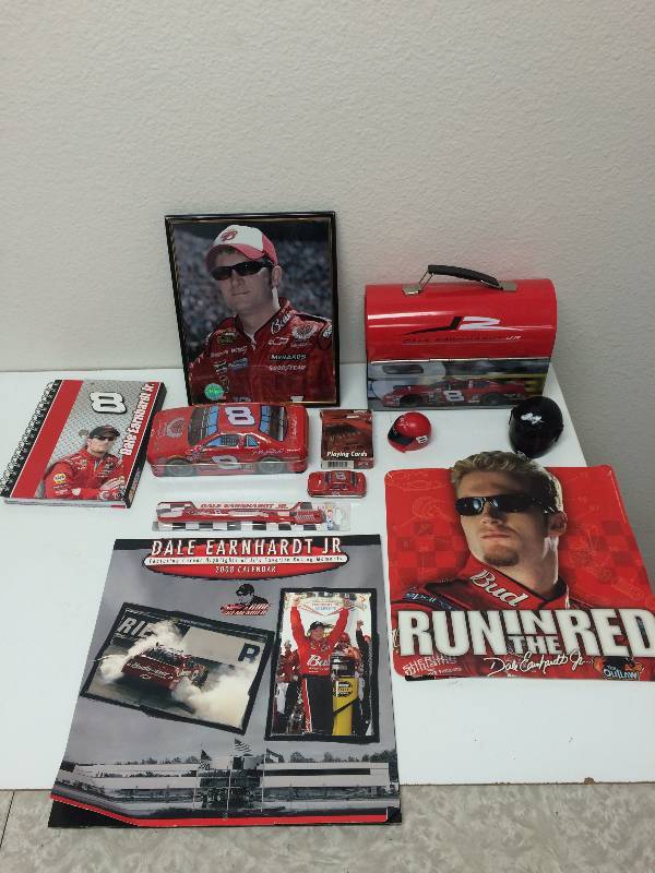 lot 7 image: Dale Earnhardt Jr. Collectibles