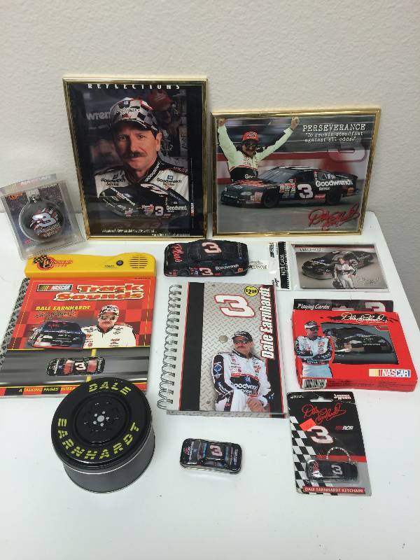 lot 8 image: Dale Earnhardt Collectibles
