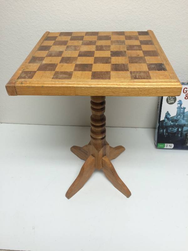lot 28 image: Wood ChessChecker Table and Set
