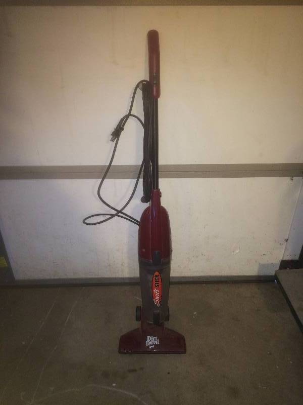 Dirt Devil Vacuum