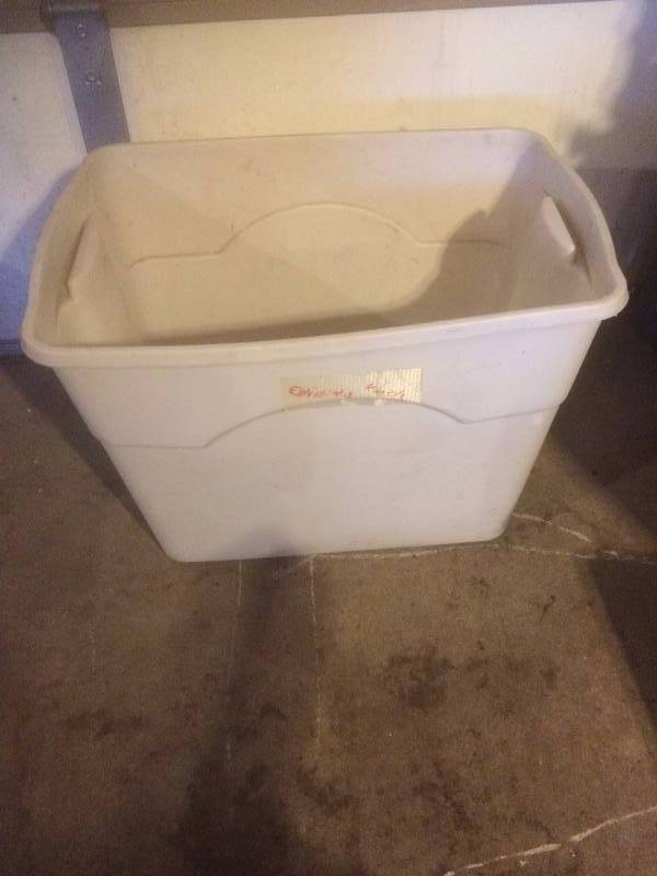 20 Gal. Plastic Tote No Lid