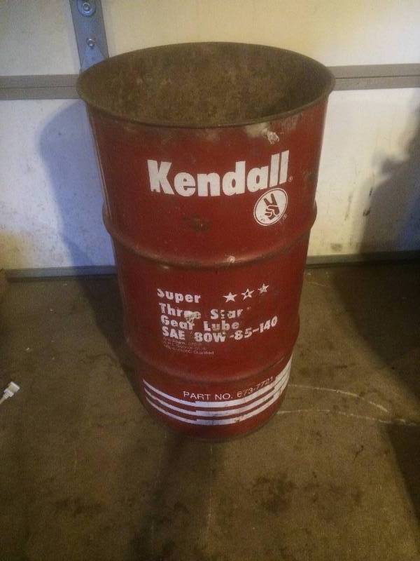 Kendall Metal Barrel