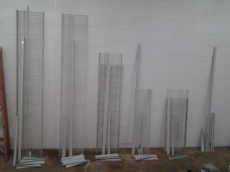 Wire Coated Closet Shelving