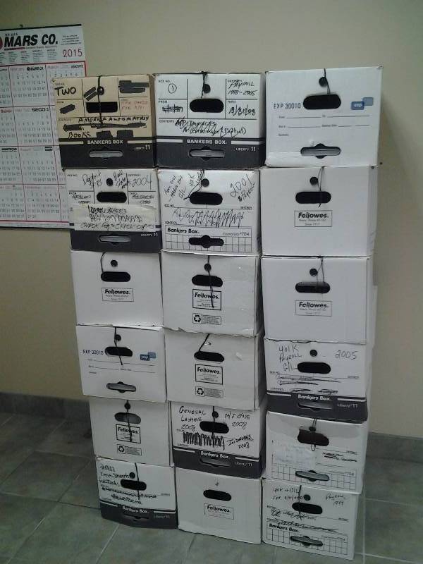 18-Banker Boxes