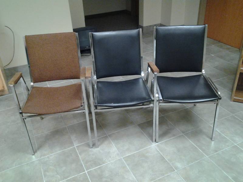 3-Chairs